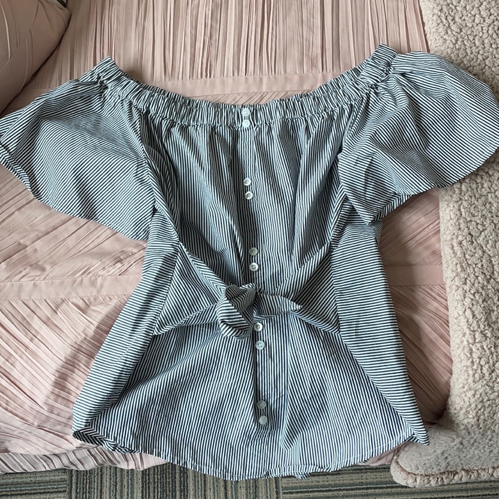 Off the shoulder BP top (Nordstrom)